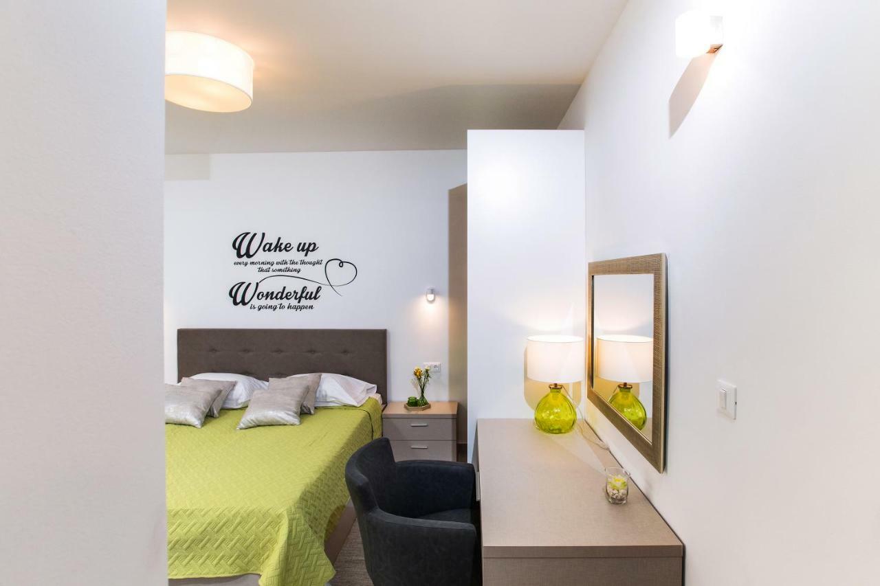 L&L Apartments Split Bagian luar foto